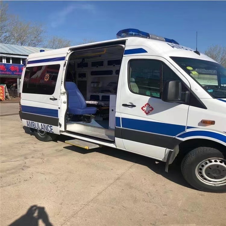 东澳镇私人长途救护车出租转院回家