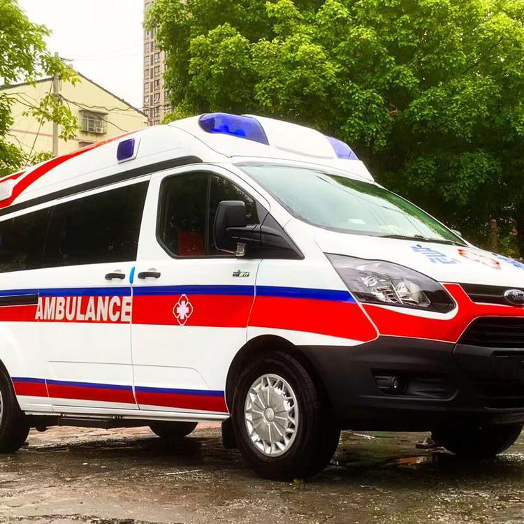 东澳镇重症监护救护车出租护送返乡